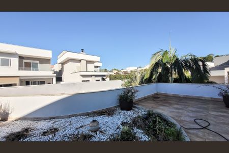 Casa de condomínio à venda com 360m², 4 quartos e 4 vagasVaranda da Suite 2 e Quarto 1