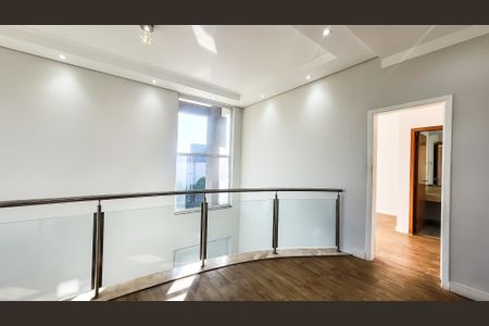 Casa de condomínio à venda com 360m², 4 quartos e 4 vagasHall das Suites e dos Quartos