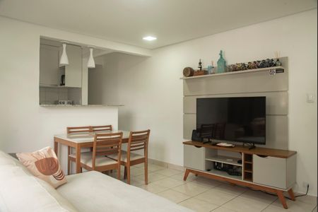 Apartamento à venda com 67m², 2 quartos e 1 vagaSala