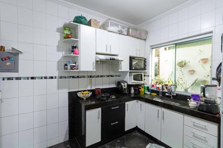 Casa à venda com 138m², 4 quartos e 4 vagasCozinha