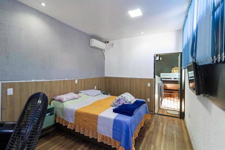 Casa à venda com 138m², 4 quartos e 4 vagasSuíte 4