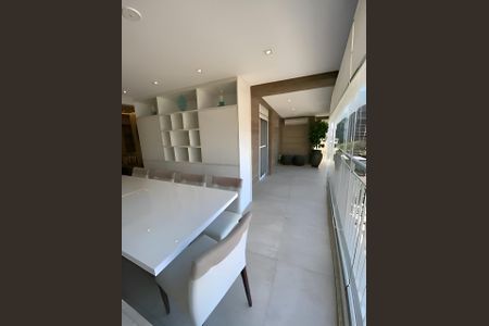 Apartamento à venda com 80m², 2 quartos e 2 vagas Apartamento à venda com 80m², 2 quartos e 2 vagasFoto 02
