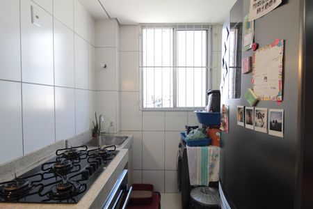 Apartamento à venda com 49m², 2 quartos e 1 vagaCozinha e Área de Serviço