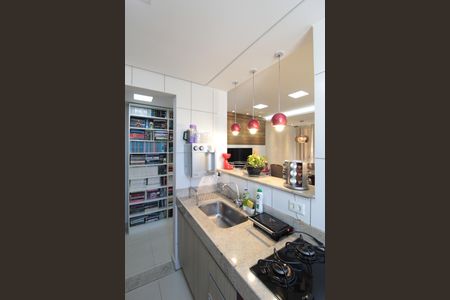 Apartamento à venda com 49m², 2 quartos e 1 vagaCozinha e Área de Serviço