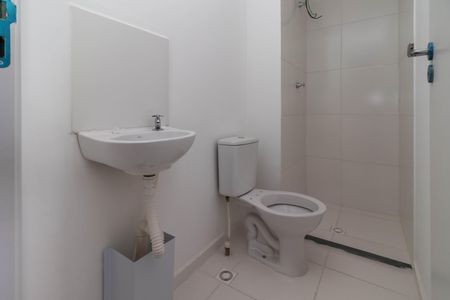 Apartamento à venda com 31m², 2 quartos e sem vaga Apartamento à venda com 31m², 2 quartos e sem vagaBanheiro