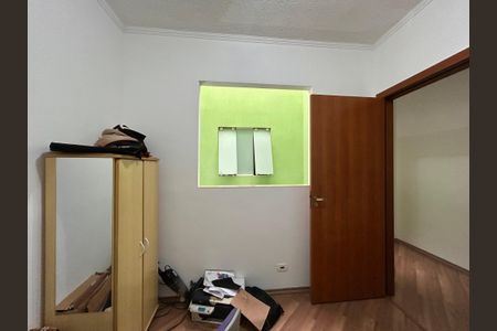Casa à venda com 330m², 4 quartos e 4 vagas Casa à venda com 330m², 4 quartos e 4 vagasEscritório