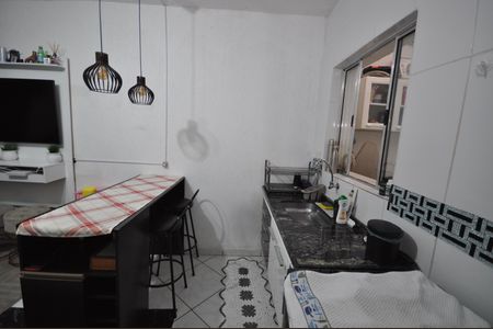 Casa à venda com 182m², 4 quartos e 1 vagaCozinha 02