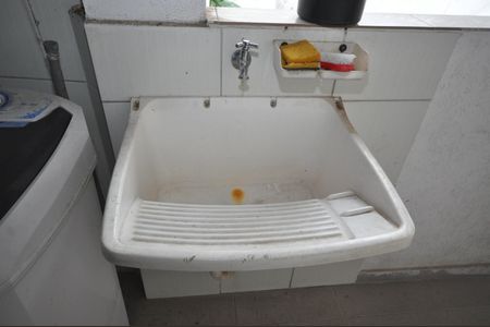 Casa à venda com 182m², 4 quartos e 1 vagaÁrea de serviço 1