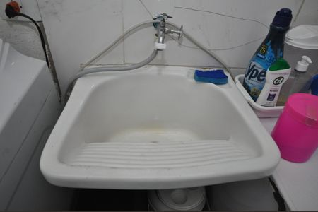 Casa à venda com 182m², 4 quartos e 1 vagaÁrea de serviço 3