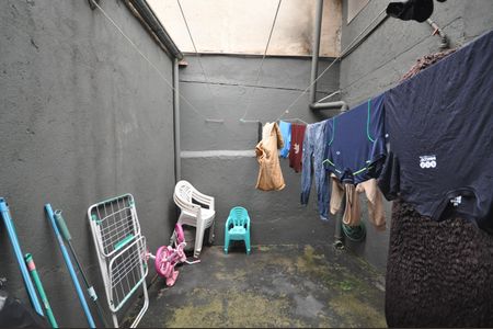 Casa à venda com 182m², 4 quartos e 1 vagaQuintal