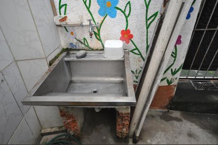 Casa à venda com 182m², 4 quartos e 1 vagaÁrea de serviço 2