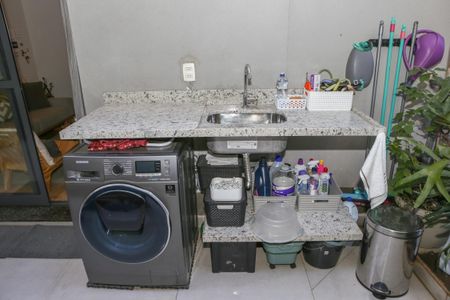 Apartamento à venda com 53m², 1 quarto e 1 vagaSacada