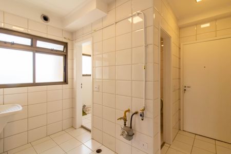 Apartamento para alugar com 130m², 3 quartos e 2 vagas Apartamento para alugar com 130m², 3 quartos e 2 vagasArea de Serviço