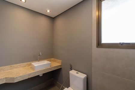 Apartamento para alugar com 130m², 3 quartos e 2 vagas Apartamento para alugar com 130m², 3 quartos e 2 vagasBanheiro Suíte 1