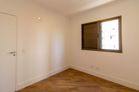 Apartamento para alugar com 130m², 3 quartos e 2 vagas Apartamento para alugar com 130m², 3 quartos e 2 vagasQuarto 1