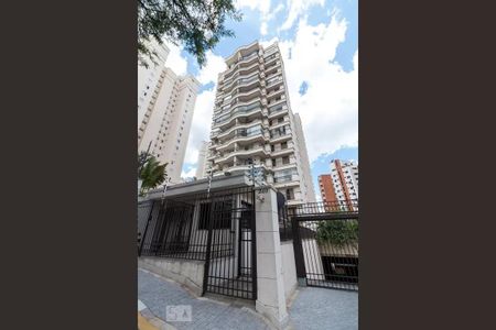 Apartamento à venda com 130m², 3 quartos e 2 vagas Apartamento à venda com 130m², 3 quartos e 2 vagasFachada