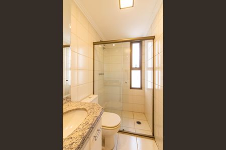 Apartamento para alugar com 130m², 3 quartos e 2 vagas Apartamento para alugar com 130m², 3 quartos e 2 vagasBanheiro