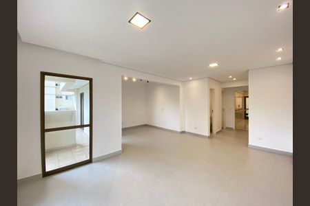 Apartamento à venda com 130m², 3 quartos e 2 vagas Apartamento à venda com 130m², 3 quartos e 2 vagasSala