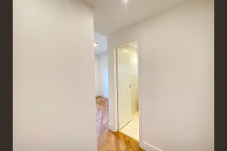 Apartamento à venda com 130m², 3 quartos e 2 vagas Apartamento à venda com 130m², 3 quartos e 2 vagasSuite 1