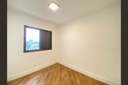 Apartamento à venda com 130m², 3 quartos e 2 vagas Apartamento à venda com 130m², 3 quartos e 2 vagasQuarto