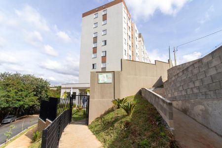 Apartamento à venda com 47m², 2 quartos e 1 vaga Apartamento à venda com 47m², 2 quartos e 1 vagaFachada e portaria