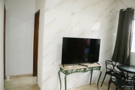 Casa de condomínio para alugar com 52m², 1 quarto e 1 vagaSala