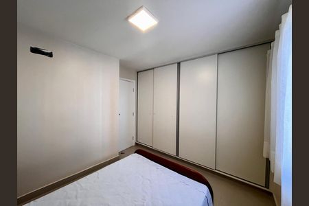 Apartamento à venda com 122m², 3 quartos e 2 vagasQuarto