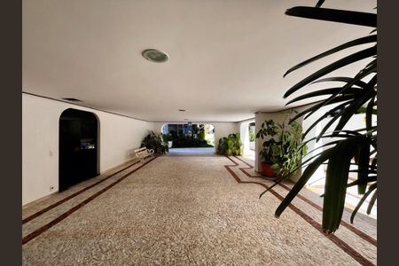 Apartamento à venda com 122m², 3 quartos e 2 vagasHall de entrada