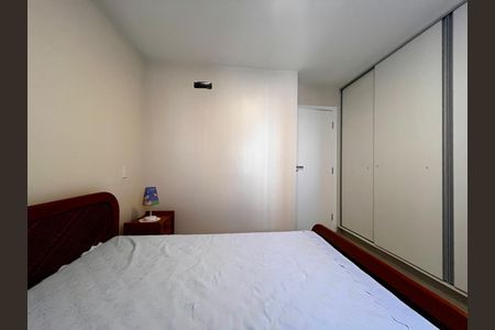 Apartamento à venda com 122m², 3 quartos e 2 vagasQuarto