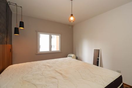 Apartamento para alugar com 90m², 2 quartos e sem vagaSuíte