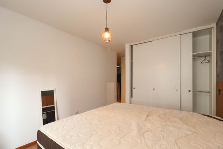 Apartamento para alugar com 90m², 2 quartos e sem vagaSuíte