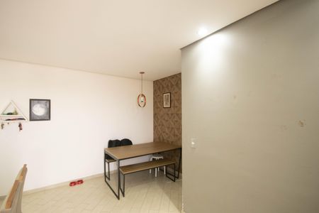 Apartamento à venda com 51m², 2 quartos e 1 vaga Apartamento à venda com 51m², 2 quartos e 1 vagaSala
