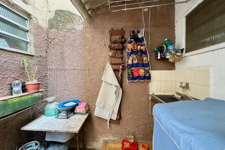 Apartamento à venda com 30m², 1 quarto e sem vagaVaranda e Área de Serviço