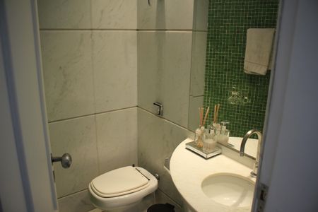 Apartamento à venda com 383m², 5 quartos e 4 vagasLavabo