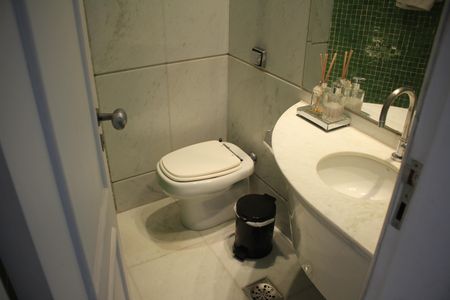 Apartamento à venda com 383m², 5 quartos e 4 vagasLavabo