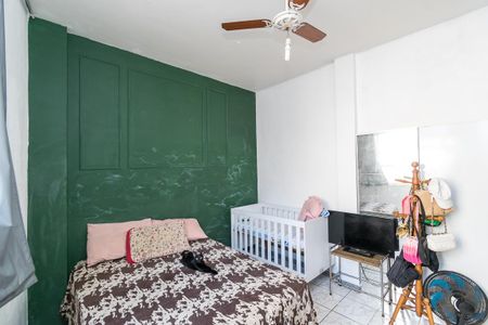 Apartamento à venda com 74m², 2 quartos e 1 vagaQuarto 2