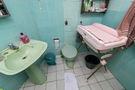 Apartamento à venda com 74m², 2 quartos e 1 vagaBanheiro