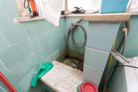 Apartamento à venda com 74m², 2 quartos e 1 vagaÁrea de Serviço