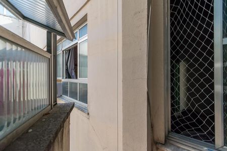 Apartamento à venda com 74m², 2 quartos e 1 vagaÁrea de Serviço