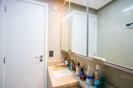 Apartamento à venda com 52m², 2 quartos e 1 vagaBanheiro