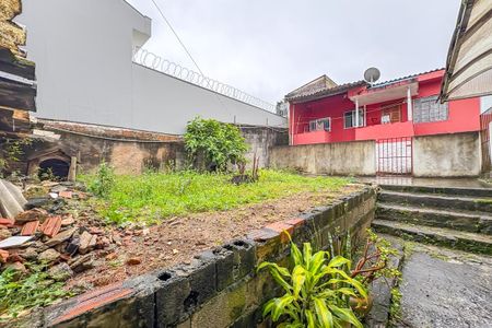 Casa à venda com 360m², 1 quarto e 1 vagaQuintal