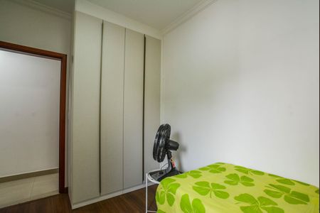 Apartamento à venda com 170m², 3 quartos e 2 vagasQuarto 2