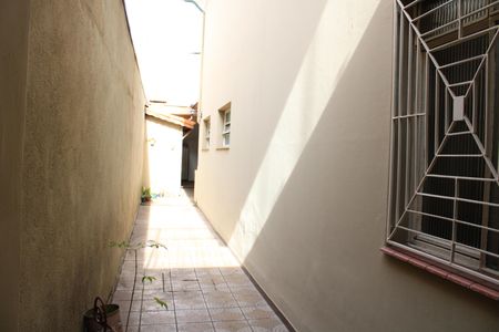 Casa à venda com 410m², 4 quartos e 4 vagasCorredor