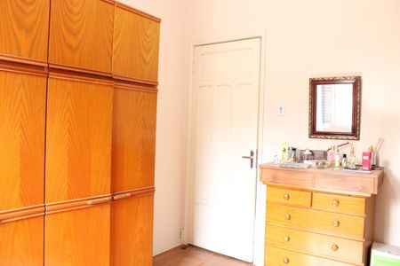 Casa à venda com 410m², 4 quartos e 4 vagasQuarto 2