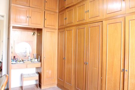 Casa à venda com 410m², 4 quartos e 4 vagasQuarto 4