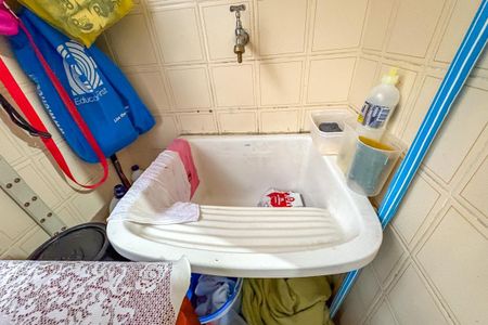 Apartamento à venda com 75m², 2 quartos e 1 vagaÁrea de Serviço