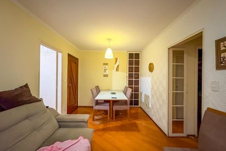 Apartamento à venda com 75m², 2 quartos e 1 vagaSala