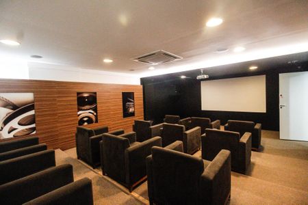 Apartamento à venda com 103m², 3 quartos e 3 vagasÁrea comum - Cinema