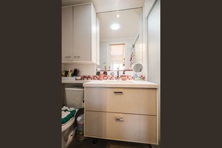 Apartamento à venda com 103m², 3 quartos e 3 vagasBanheiro Suíte 2