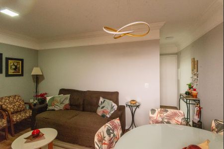 Apartamento à venda com 65m², 3 quartos e 2 vagasSala